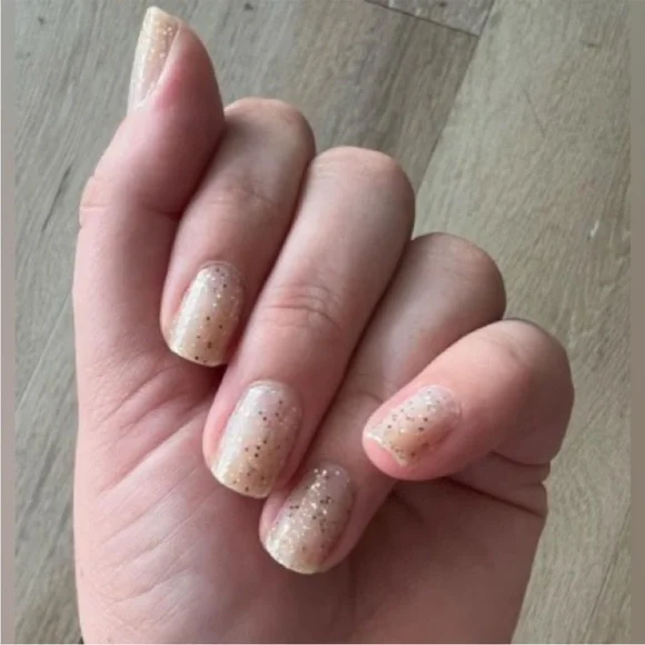 *Retired* Color Street: Champagne Sugar | Gold Silver Glitter Sparkle Overlay - Picture 5 of 10